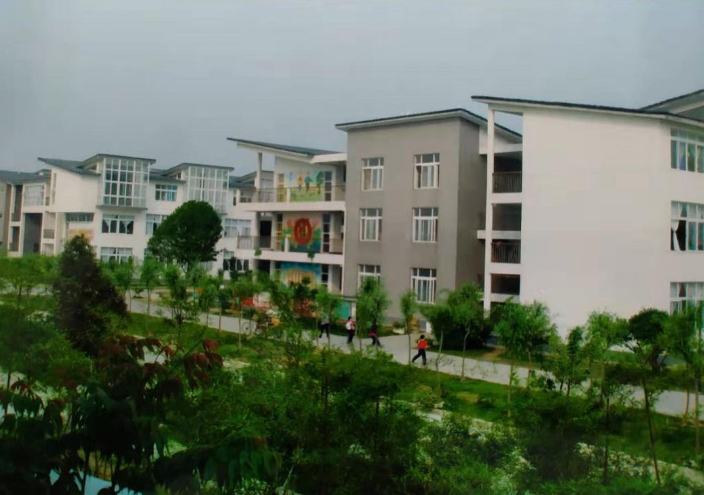 至诚学校搬到江北区